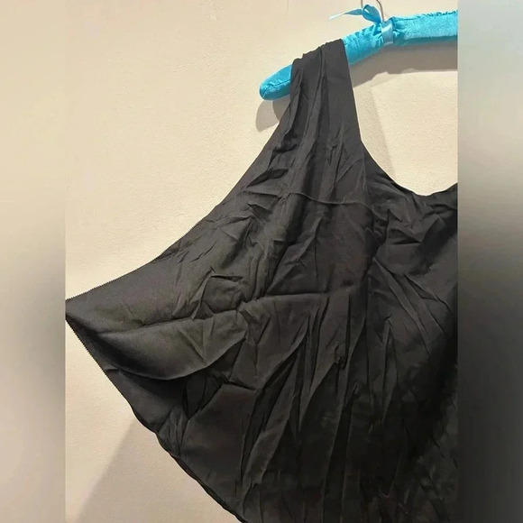 TRINA TURK Nimah Black Silk One Shoulder Top / Size Medium / - Picture 8 of 13